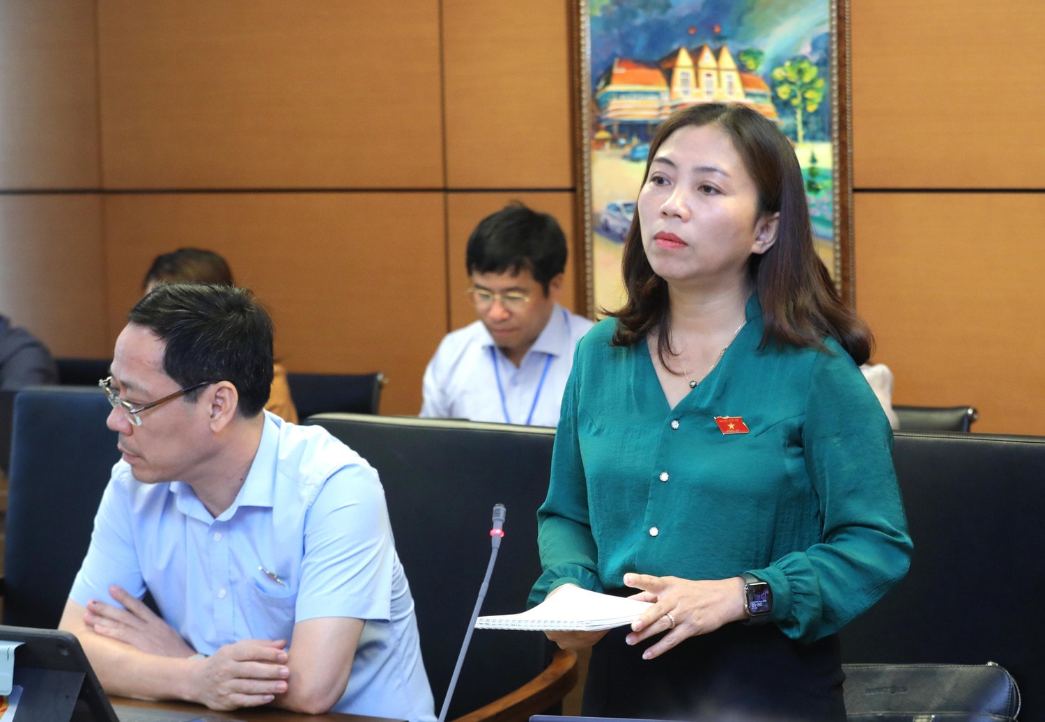 Đặt người dân vào vị trí trung tâm để lấy ý kiến khi xây dựng quy hoạch, kế hoạch sử dụng đất