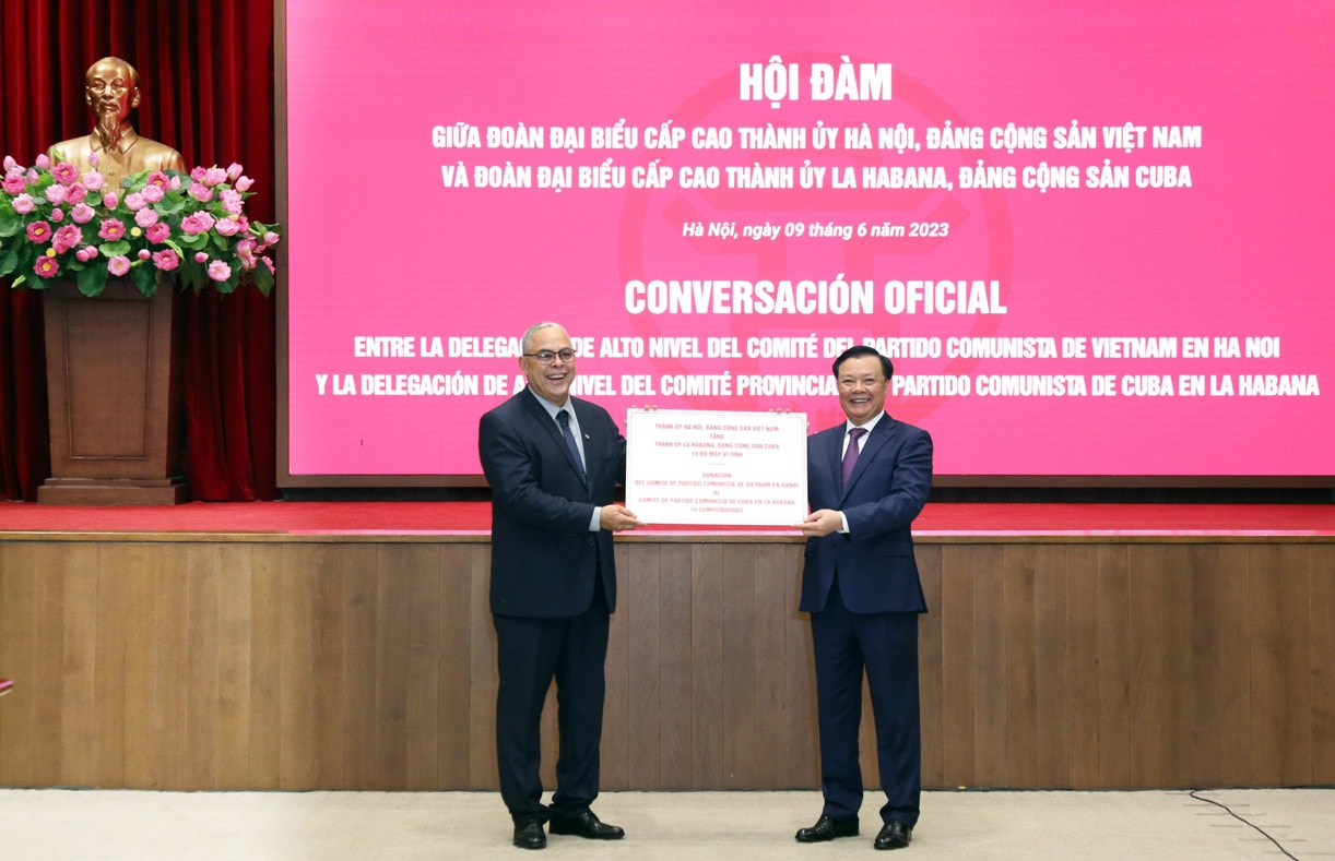 Thắt chặt hơn nữa quan hệ hữu nghị truyền thống, đoàn kết đặc biệt Hà Nội - La Habana (Cuba) -0