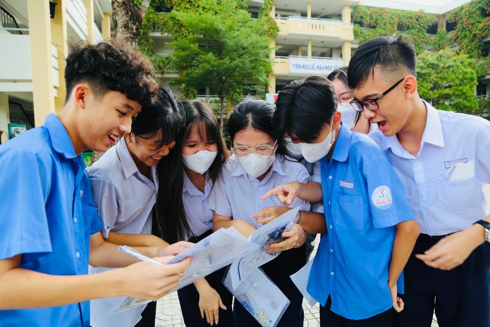 TP. Hồ Chí Minh: Công bố đáp án các môn thi vào lớp 10 -0