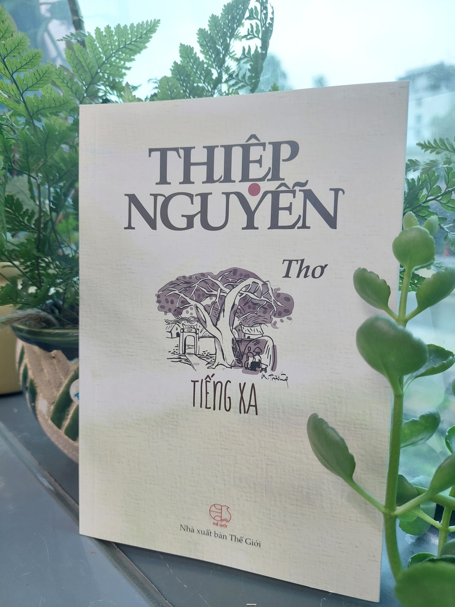Tác giả Thiệp Nguyễn ra mắt tập thơ ở tuổi 85 -0