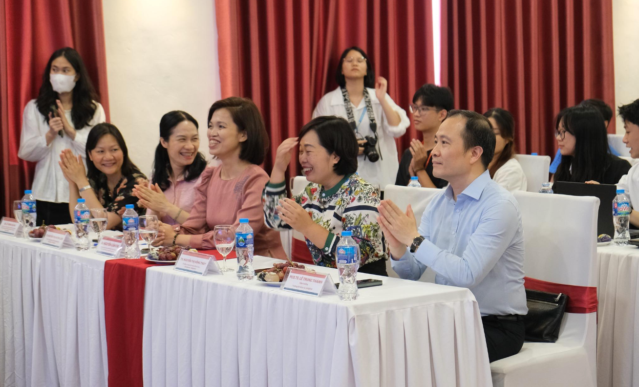 Cuộc thi “Meet UEB Mentor” - sân chơi mới dành cho học sinh THPT và sinh viên -0