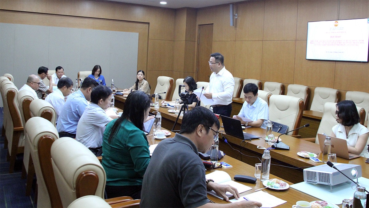 Hoàn thiện pháp luật về quản lý chuyển mục đích sử dụng đất nông nghiệp -1