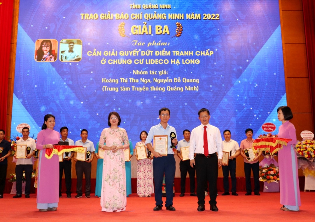 Quảng Ninh: Kỷ niệm 98 năm Ngày báo chí cách mạng Việt Nam và trao giải Báo chí tỉnh năm 2022 -0