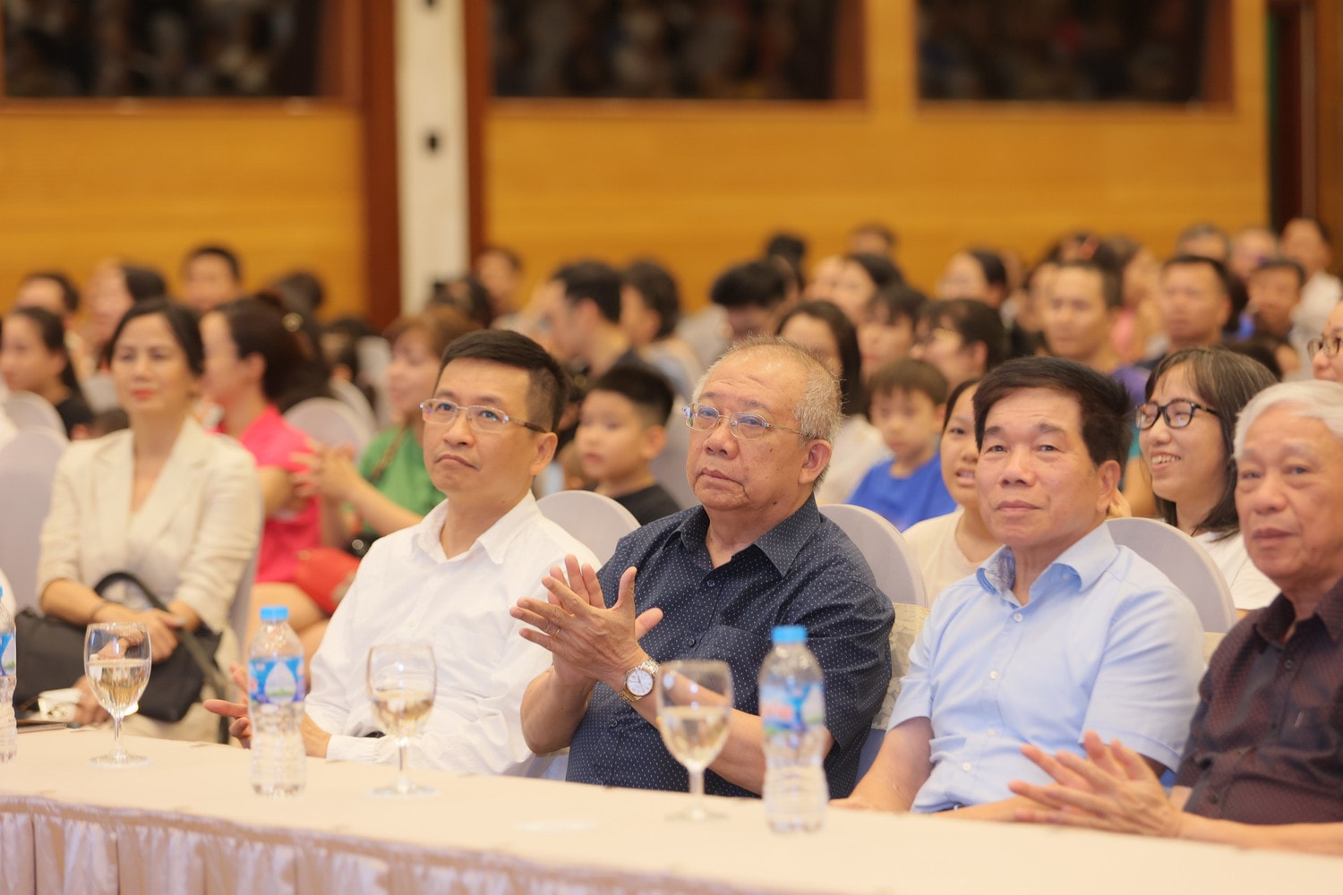 Khai giảng trường Toán -0