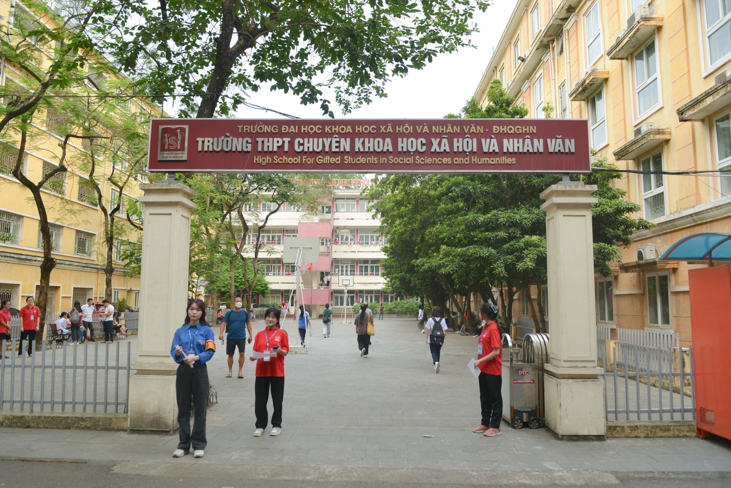 Trường THPT chuyên Khoa học xã hội và Nhân văn công bố điểm chuẩn tuyển sinh lớp 10, cao nhất -0