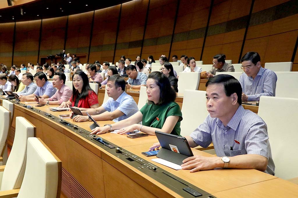 Quốc hội thông qua Luật Bảo vệ quyền lợi người tiêu dùng (sửa đổi) -0