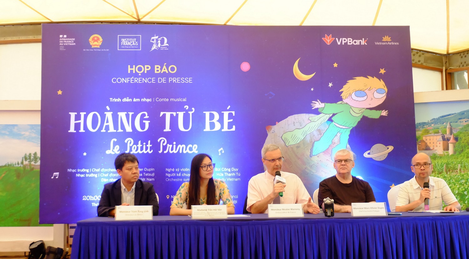 Đại sứ Pháp Nicolas Warnery chia sẻ về chương trình Nghệ sĩ Việt Nam – Pháp kể chuyện Hoàng tử bé -0
