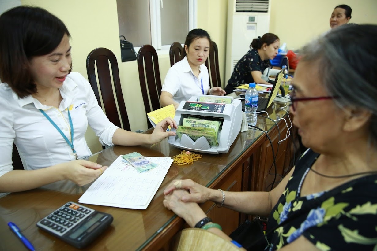 Mức hưởng BHXH được tính trên cơ sở mức đóng, thời gian đóng -0