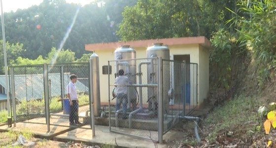 Cần cơ chế, chính sánh kêu gọi doanh nghiệp đầu tư xây dựng các công trình cấp nước sạch sinh hoạt nông thôn - ẢNH THU HƯỜNG