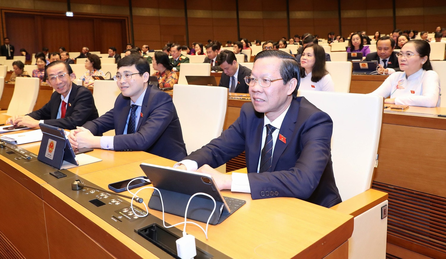 TP. Hồ Chí Minh sẽ nỗ lực triển khai tốt Nghị quyết thí điểm cơ chế, chính sách đặc thù -0