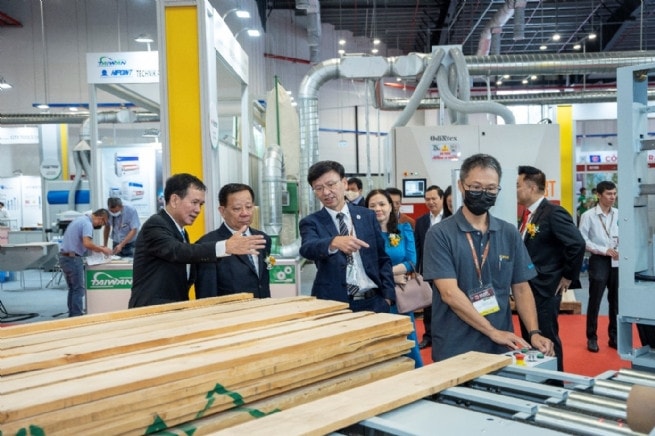 Doanh nghiệp gỗ nắm bắt cơ hội từ BIFA WOOD VIETNAM 2023 -0