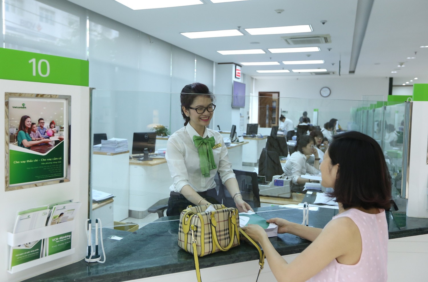 Vietcombank điều chỉnh lãi suất huy động và cho vay. Nguồn: VCB