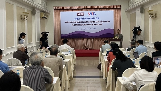 Toàn cảnh lễ công bố; Ảnh Vũ Quang