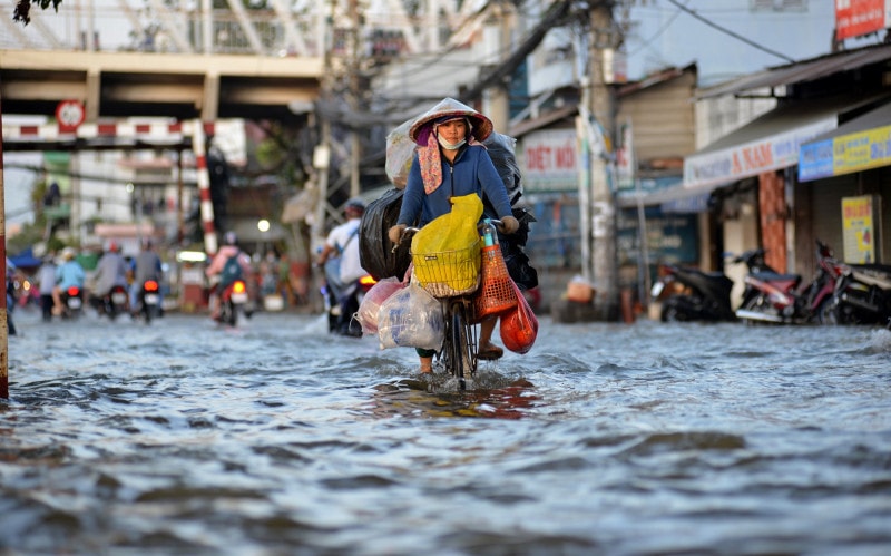 TP. Hồ Chí Minh tập trung giải quyết các tuyến đường ngập do mưa và triều cường