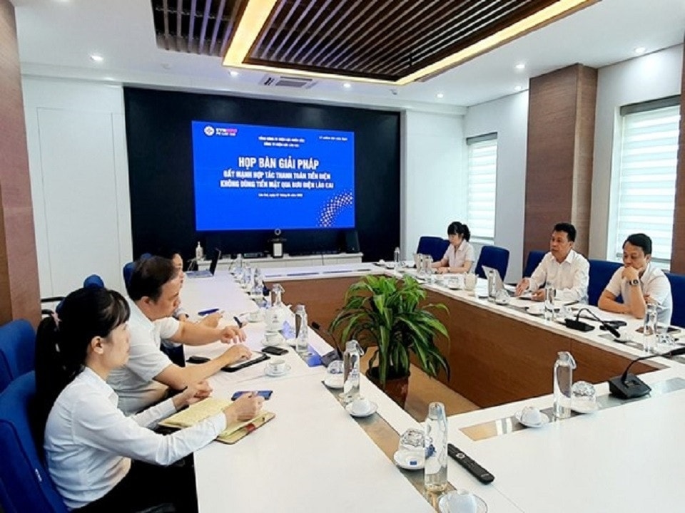 Công ty Điện lực nỗ lực vượt qua khó khăn thách thức trong cung ứng điện -0