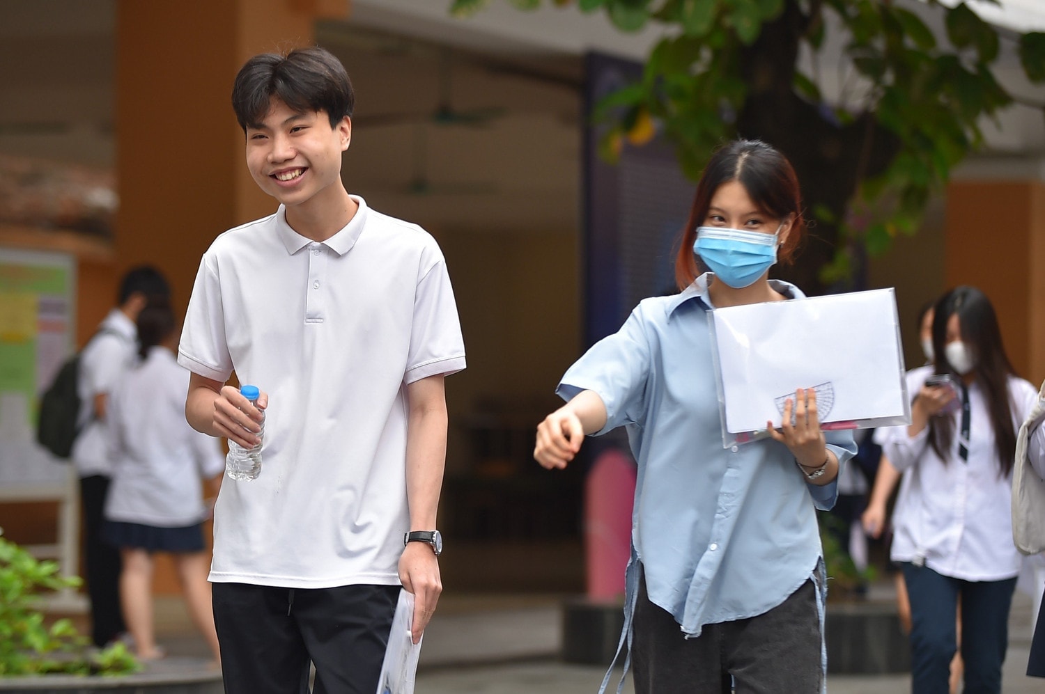 Giáo viên nhận định: Đề Ngữ văn hay, phân hóa cao, học sinh trung bình có thể đạt 5- 6 điểm -0