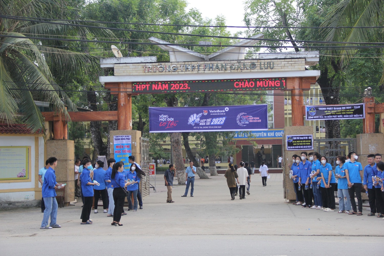 Gần 37.000 thí sinh tại Nghệ An tham dự kỳ thi tốt nghiệp THPT năm 2023 -0