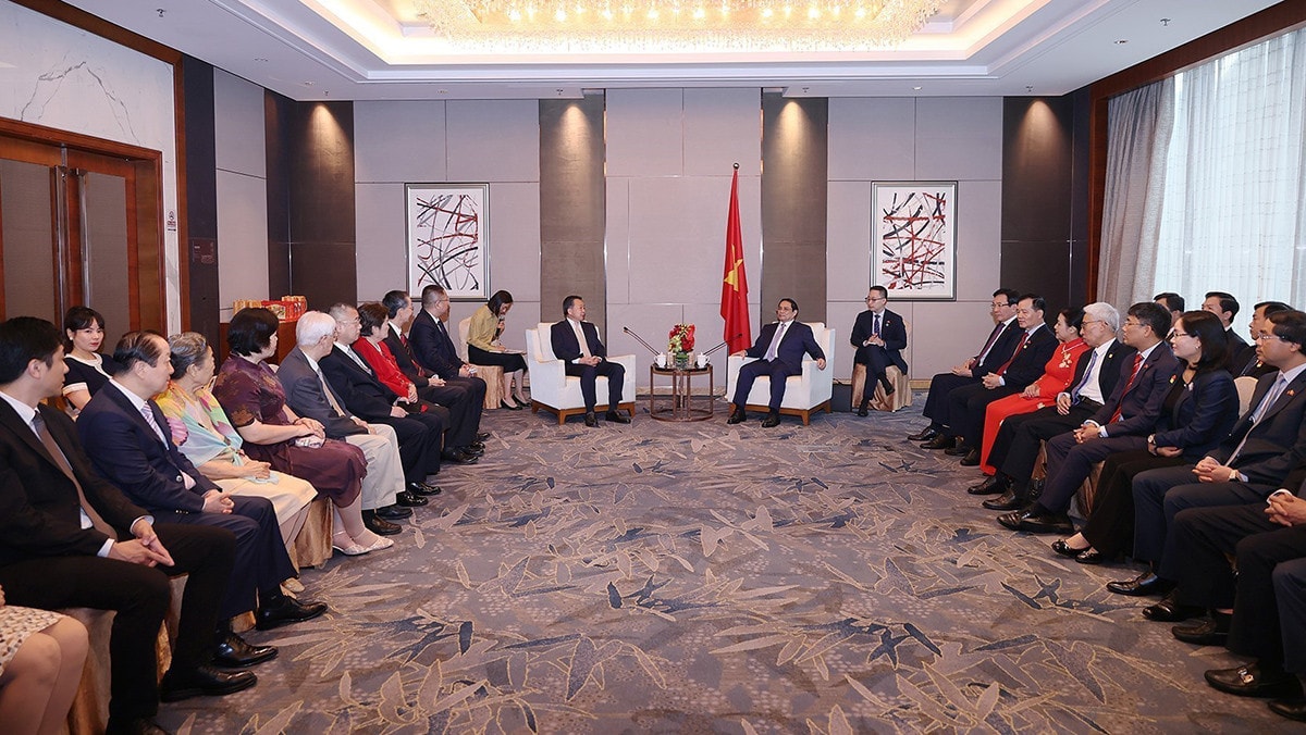 Thủ tướng Chính phủ Phạm Minh Chính gặp mặt các nhân sĩ hữu nghị Trung Quốc -2