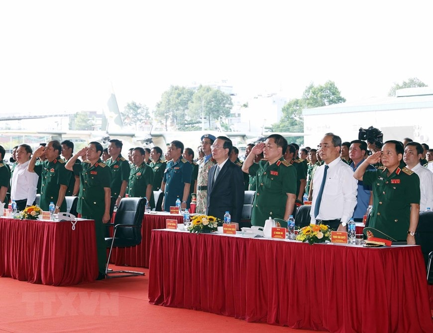 Chủ tịch nước Võ Văn Thưởng dự Lễ xuất quân Bệnh viện dã chiến cấp 2 số 5 và Đội Công binh số 2
