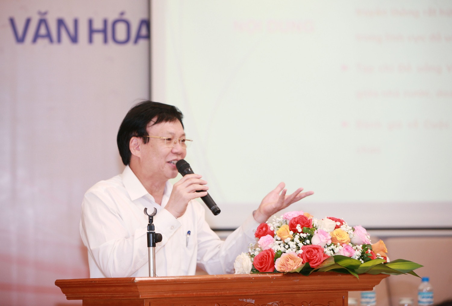 ldh_2397.jpg -0