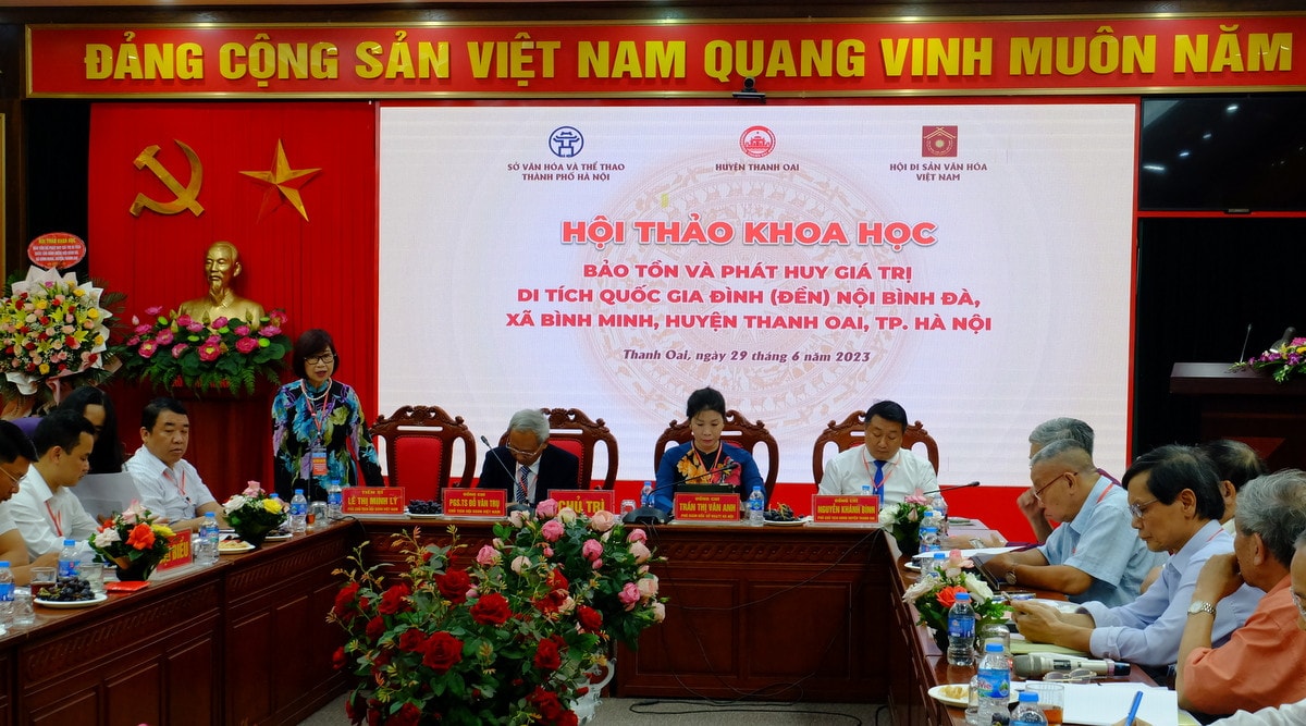 TS. Lê Thị Minh Lý, Phó Chủ tịch Hội Di sản Văn hóa Việt Nam kiến nghị các giải pháp bảo tồn và phát huy giá trị di sản dscf5631-001.jpg -3