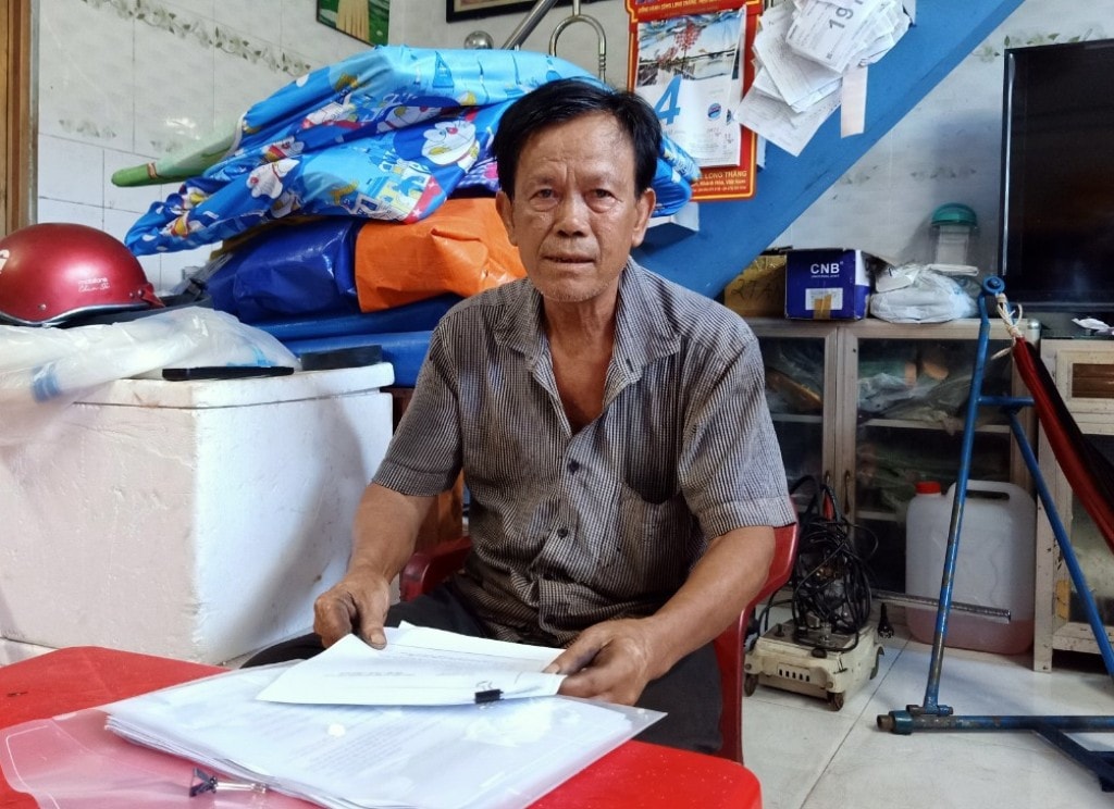 Bài 1: Sắp cưỡng chế nhà máy nước đá “mọc” trên đất người hơn một thập kỷ