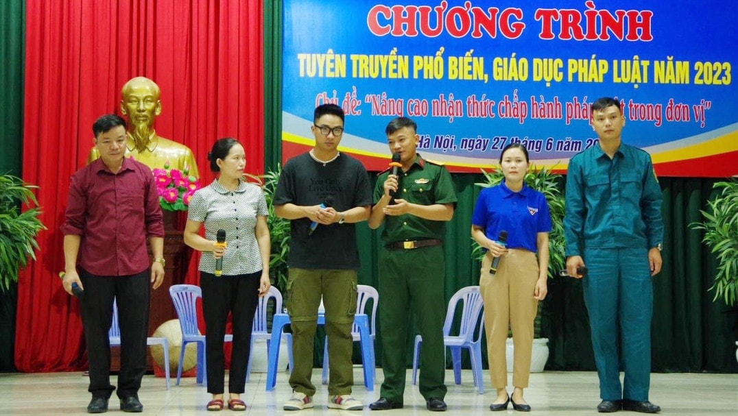 Lữ đoàn công binh 249 tổ chức tuyên truyền phổ biến giáo dục pháp luật năm 2023 -2