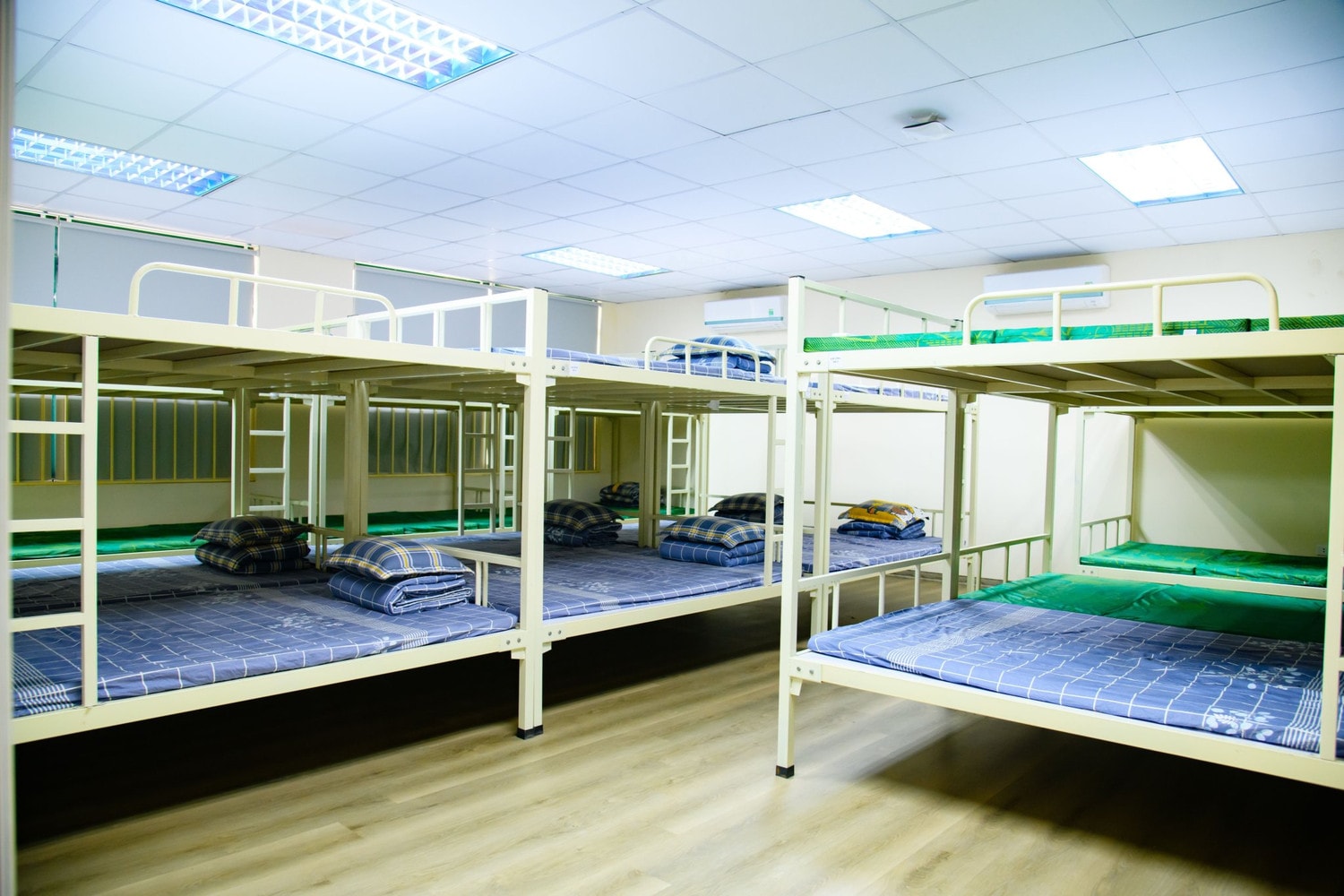 Trường THPT Nguyễn Văn Huyên thông báo tuyển sinh lớp 10 đợt 2 -3