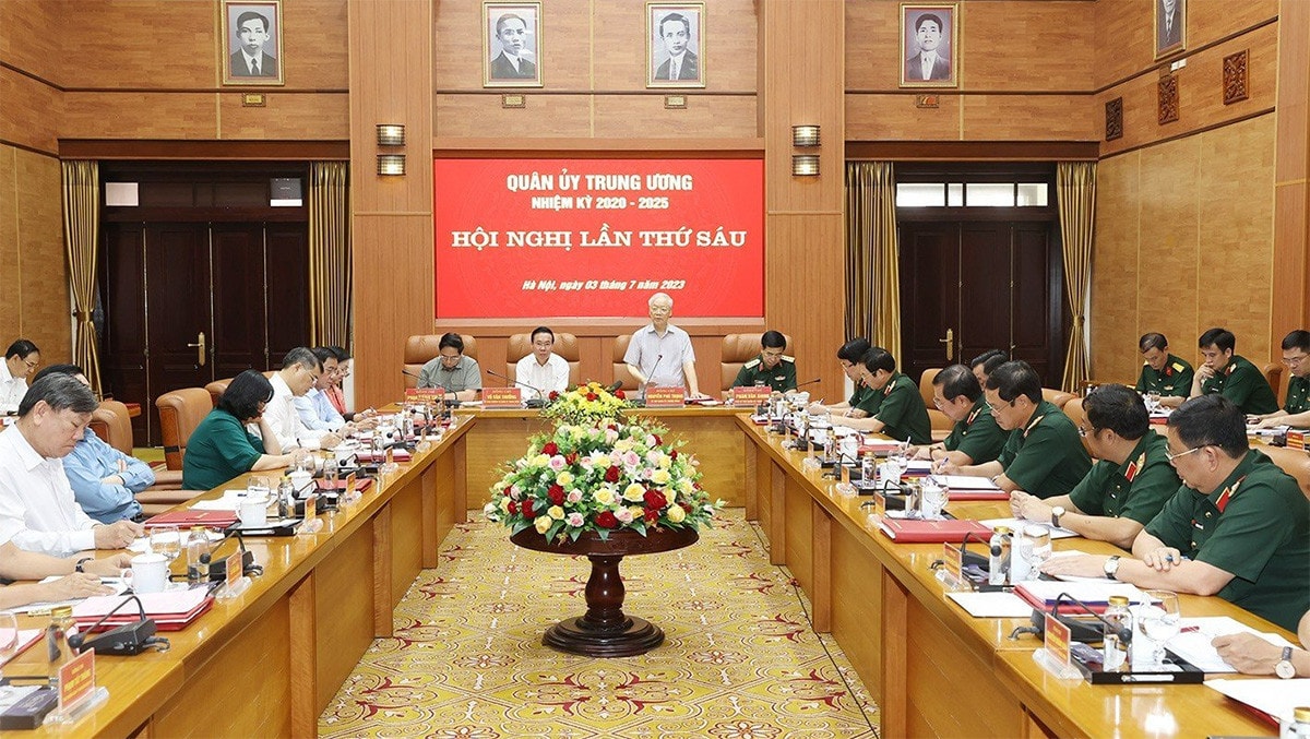 Tập trung lãnh đạo toàn quân chủ động nắm chắc tình hình, tham mưu đúng, trúng, kịp thời các giải pháp, xử lý thắng lợi các tình huống -0