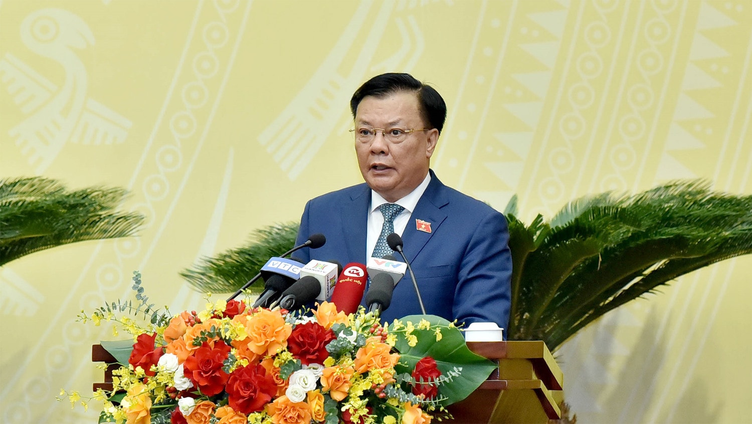 Một số hình ảnh Chủ tịch Quốc hội Vương Đình Huệ dự khai mạc Kỳ họp thứ 12, HĐND thành phố Hà Nội Khoá XVI