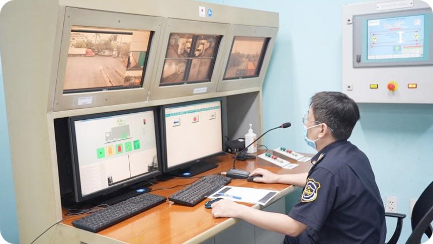 Bài 1: Thách thức, khó khăn bủa vây -1