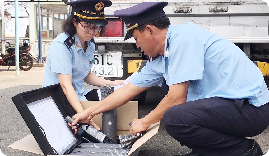 Bài 1: Thách thức, khó khăn bủa vây -0