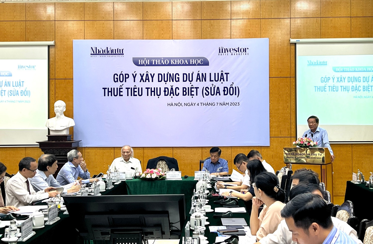 Toàn cảnh Hội thảo; Ảnh Vũ quang