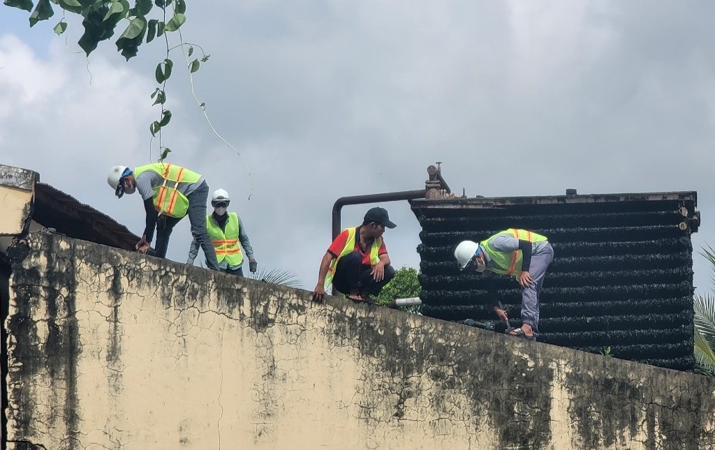 Bài 2: Bắt đầu cưỡng chế nhà máy nước đá “mọc” trên đất người khác