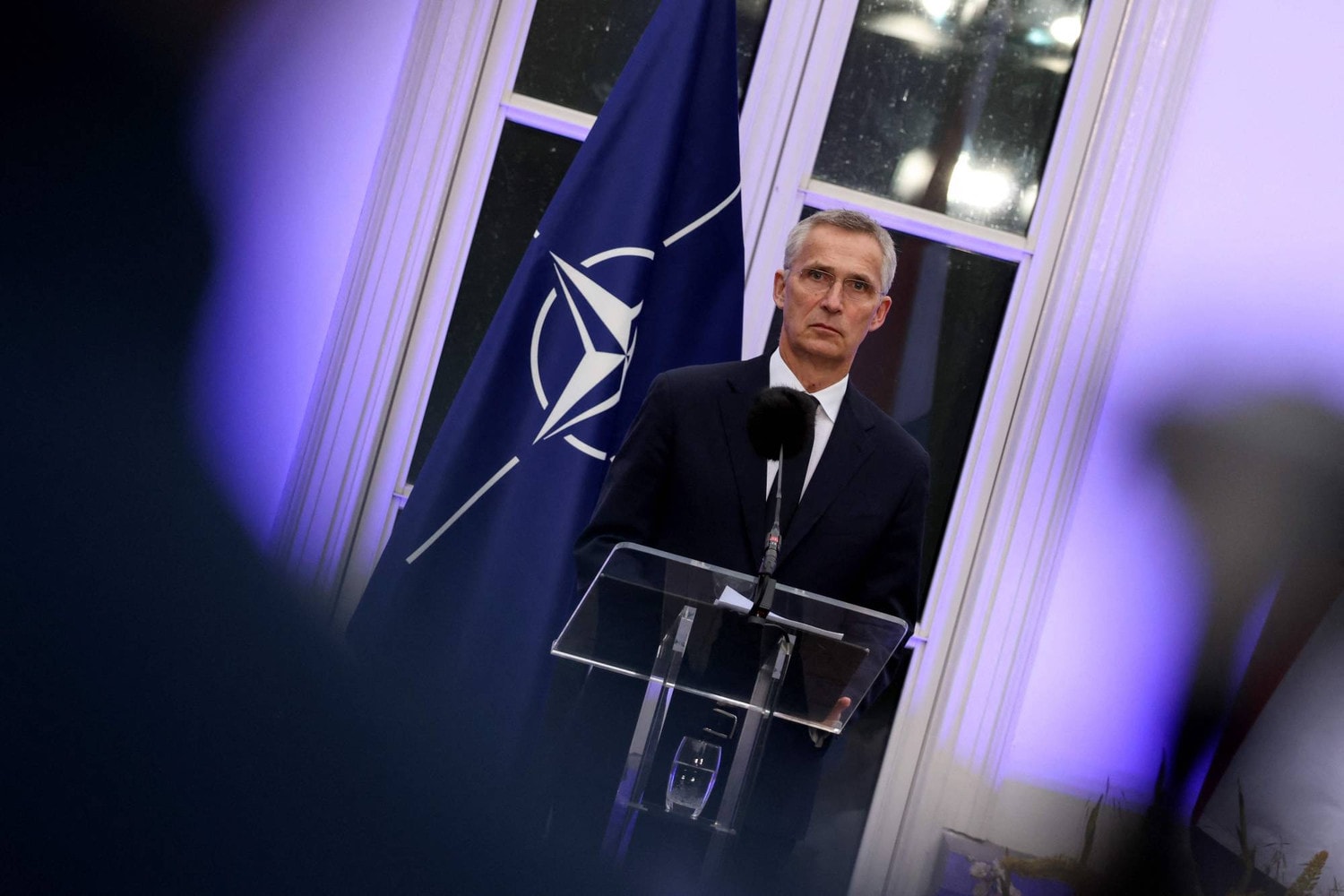 NATO giải quyết vấn đề lãnh đạo bằng cách gia hạn nhiệm kỳ Tổng thư ký -0
