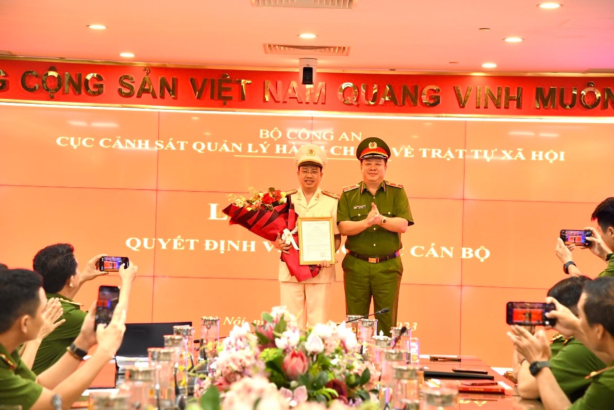 Thượng tá Nguyễn Thành Vĩnh làm Giám đốc Trung tâm dữ liệu quốc gia về dân cư -0
