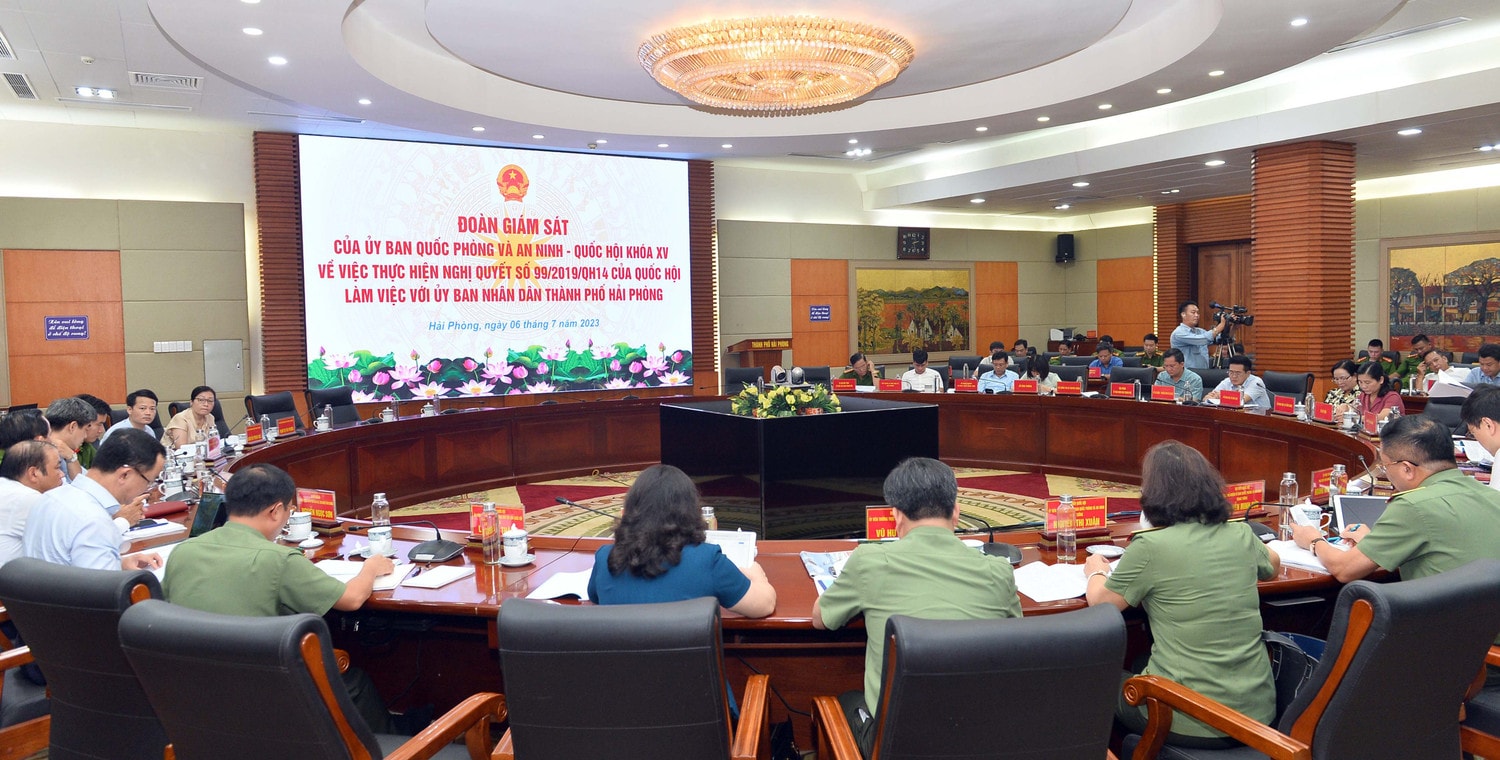 Đoàn giám sát của Ủy ban Quốc phòng và An ninh làm việc với UBND TP. Hải Phòng -0