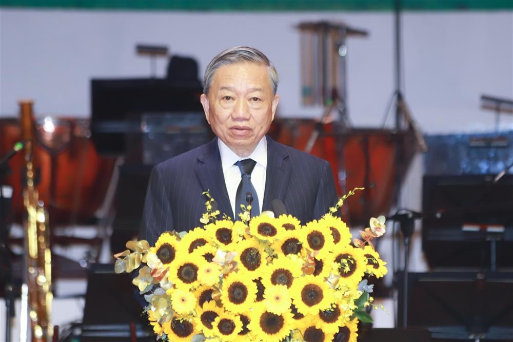 Khánh thành Nhà hát Hồ Gươm -0
