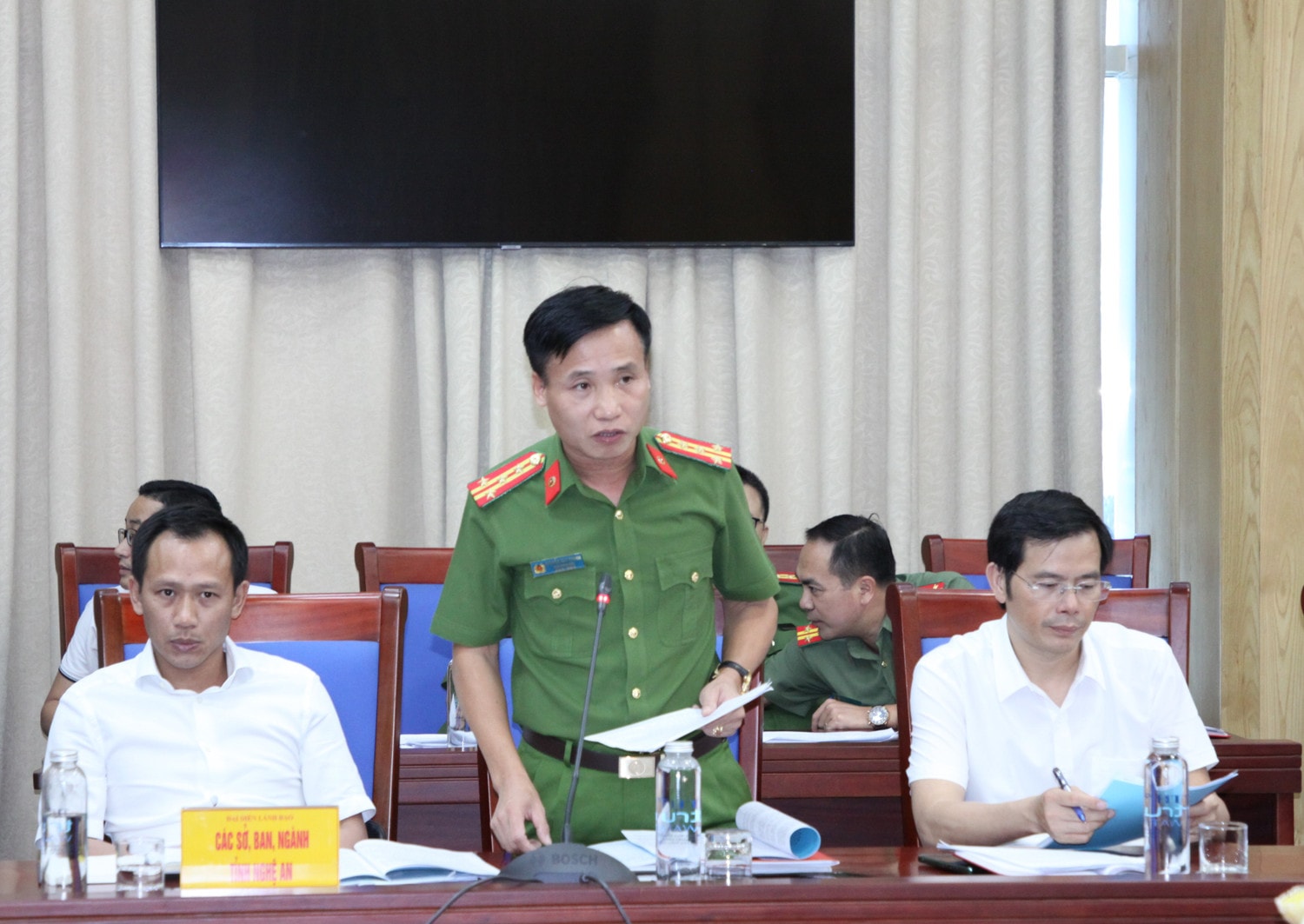 Đoàn giám sát của Ủy ban Quốc phòng và An ninh làm việc với UBND tỉnh Nghệ An -0