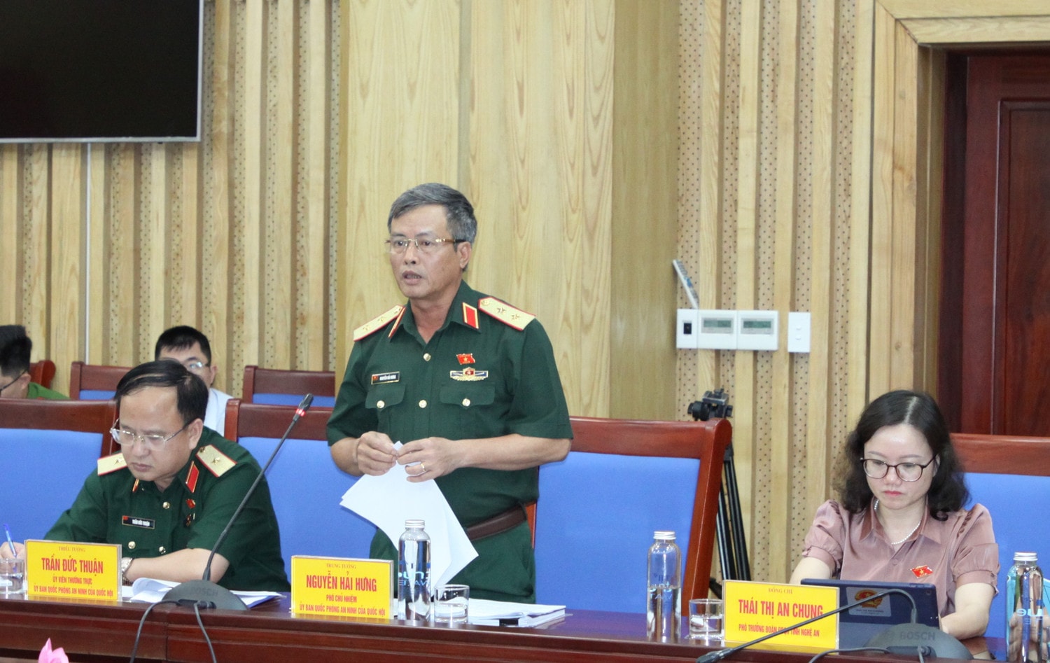 Đoàn giám sát của Ủy ban Quốc phòng và An ninh làm việc với UBND tỉnh Nghệ An -0