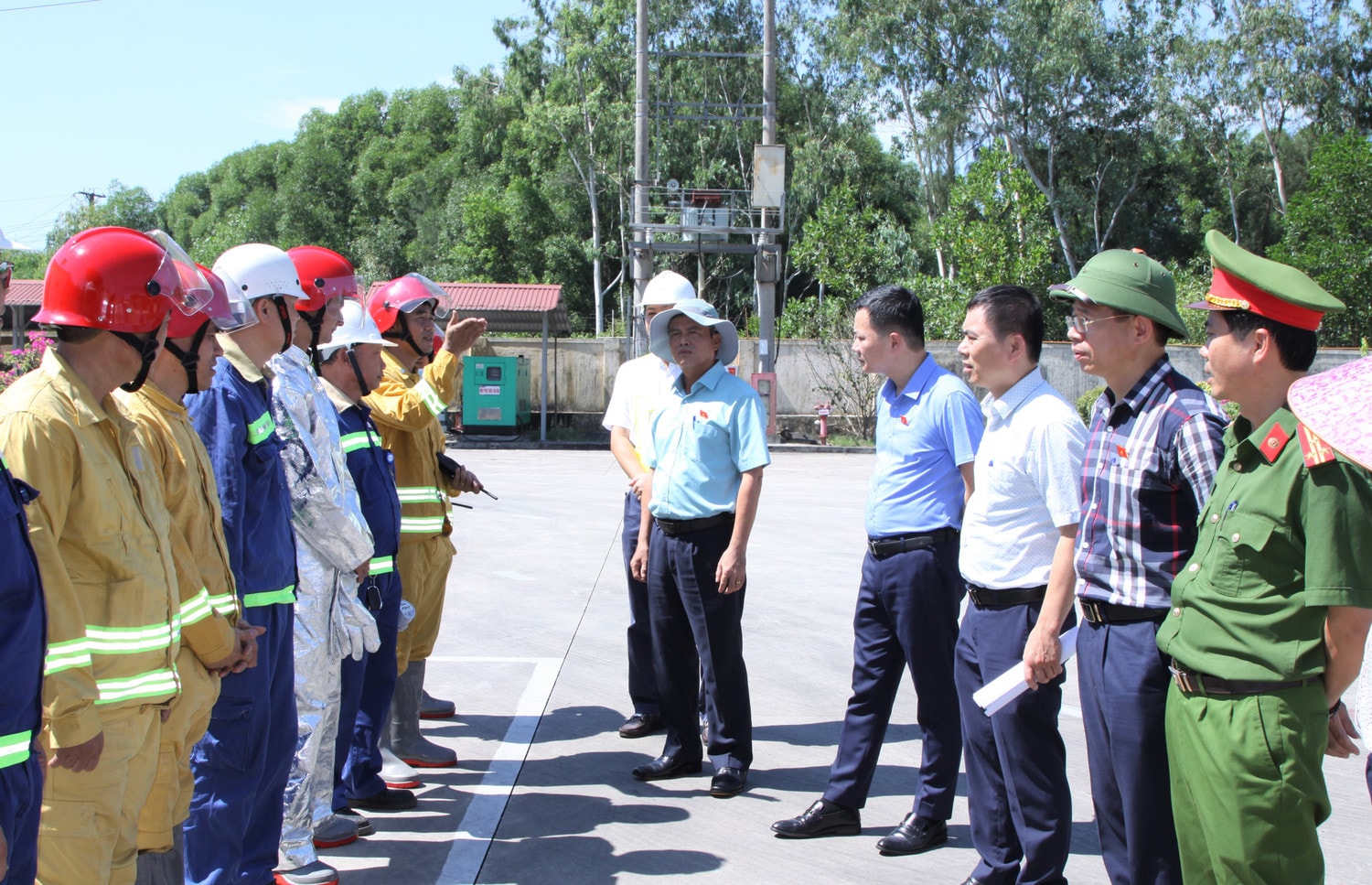 Đoàn giám sát của Ủy ban Quốc phòng và An ninh làm việc với UBND tỉnh Nghệ An -0