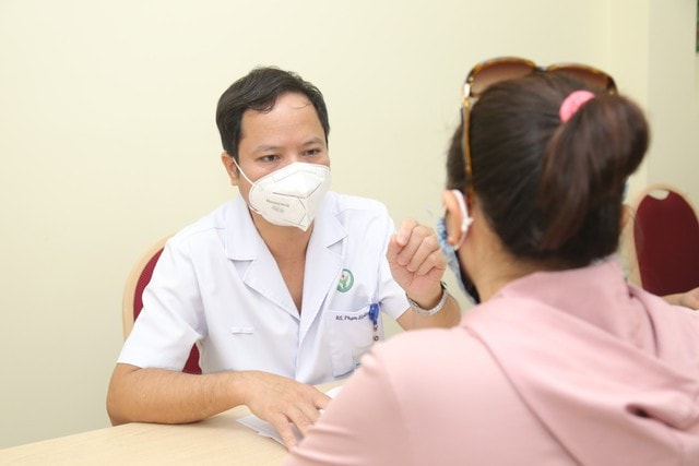 Hút thuốc lá, nghiện rượu, ăn uống không khoa học... là một trong những nguyên nhân gây ung thư tụy -0