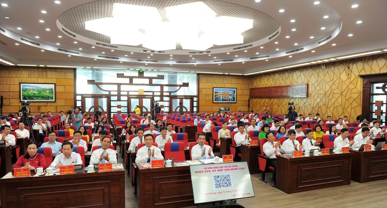 Khai mạc Kỳ họp thứ 16, HĐND tỉnh Hải Dương Khóa XVII ảnh 2