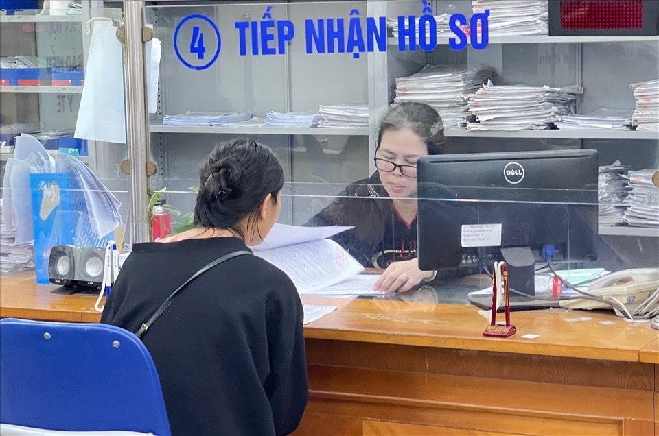 Lấy người dân, doanh nghiệp làm chủ thể, trung tâm phục vụ -0