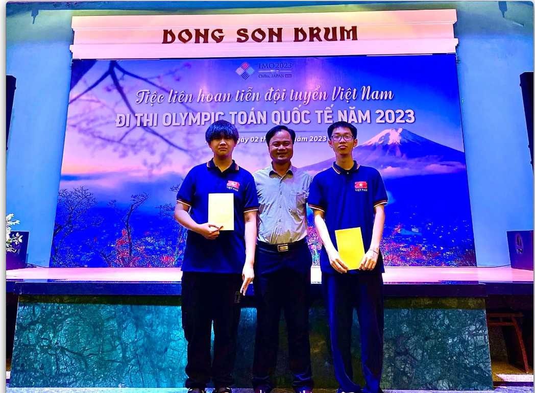 Hải Phòng thưởng nửa tỷ đồng cho học sinh giành Huy chương Vàng Olympic -0