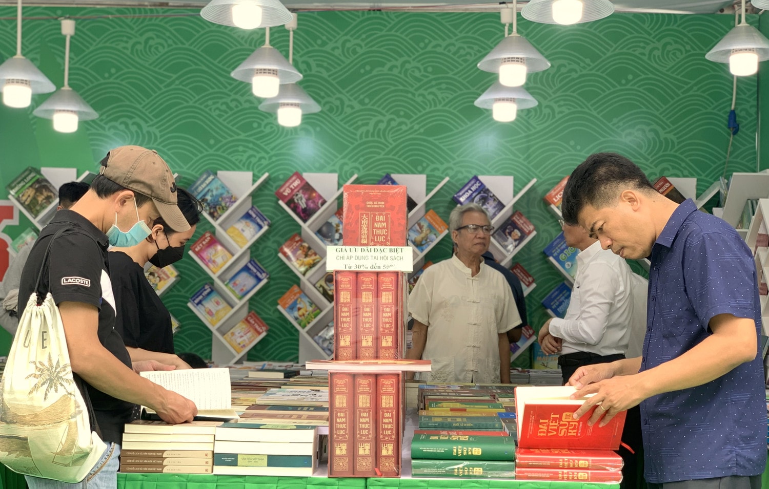 Ngành xuất bản cần hướng tới chất lượng, đáp ứng nhu cầu của độc giả - Ảnh: Ng. Phương