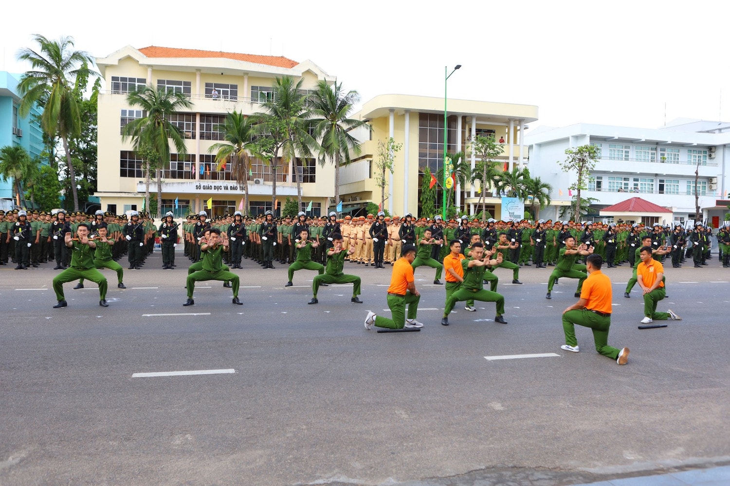 Công an tỉnh Bình Thuận ra quân thực hiện đợt cao điểm tấn công, trấn áp tội phạm
