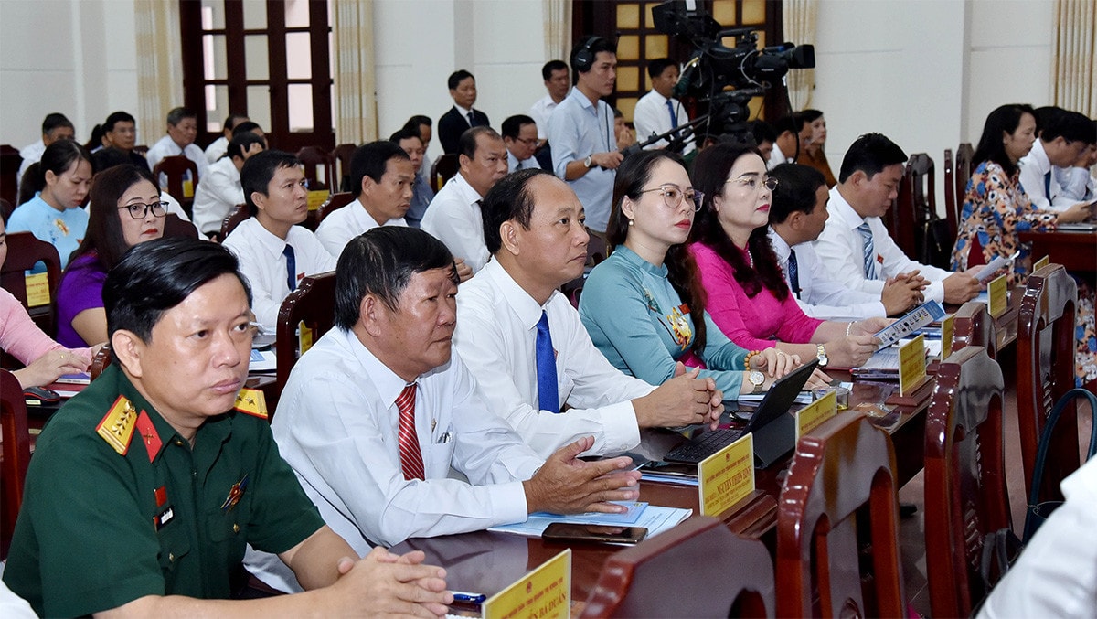 Chủ tịch Quốc hội Vương Đình Huệ dự khai mạc Kỳ họp HĐND tỉnh Quảng Trị ảnh 5 Chủ tịch Quốc hội Vương Đình Huệ dự khai mạc Kỳ họp HĐND tỉnh Quảng Trị -0