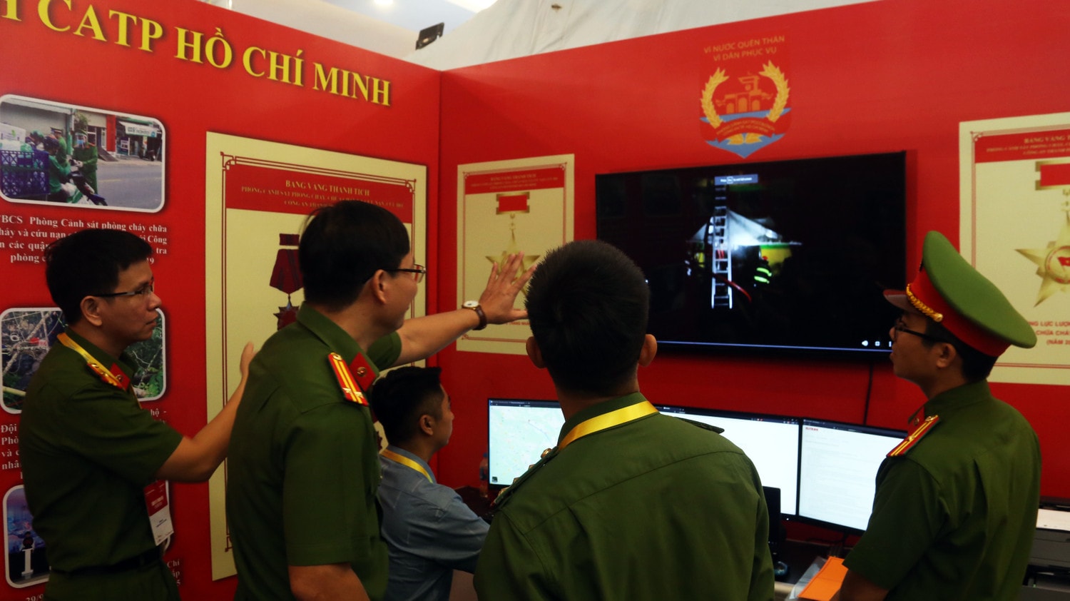 Triển lãm quốc tế về kỹ thuật và phương tiện phòng cháy, chữa cháy, cứu nạn, cứu hộ, an toàn, bảo vệ, tòa nhà thông minh tại Việt Nam -0