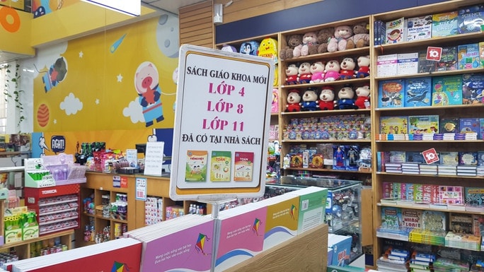 Bộ Giáo dục và Đào tạo khẳng định đủ sách giáo khoa mới trước ngày 15.8 -0